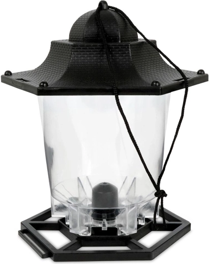 Průhledný zásobník pro snadnou kontrolu krmiva