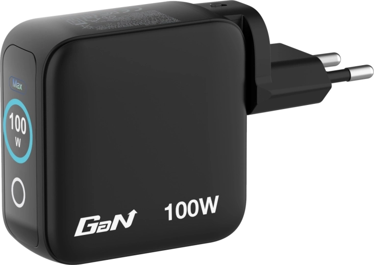 Až 100 W a 3 porty pro více zařízení najednou