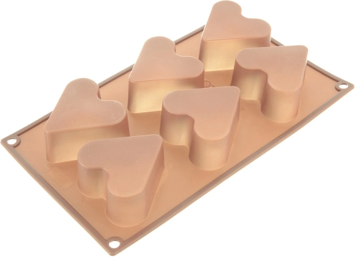 6 srdíček na jediné plechování