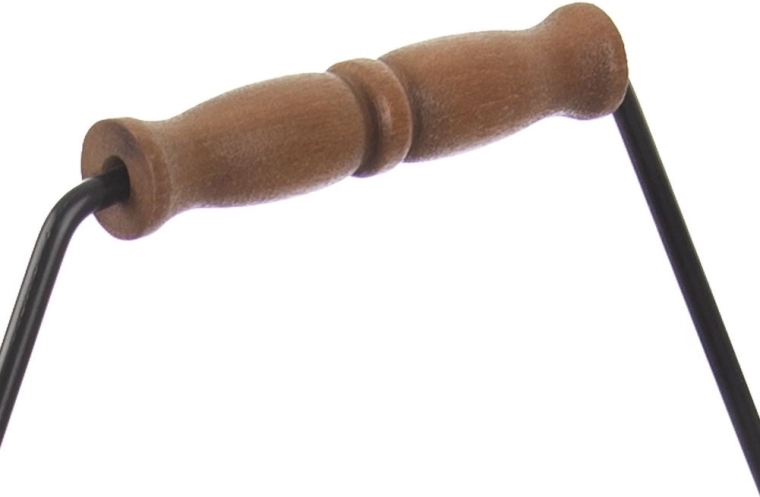 Pohodlná dřevěná rukojeť