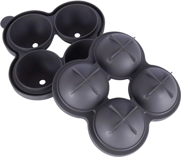 Čtyři dokonale kulaté ledové koule