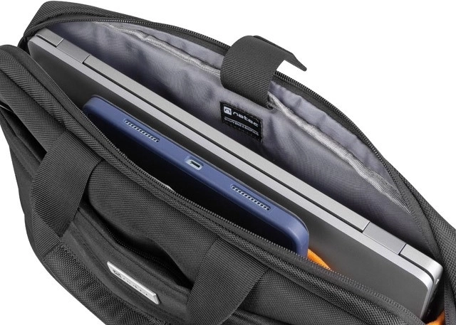 Polstrovaná ochrana pro notebook i tablet