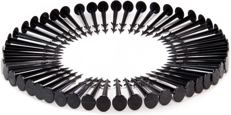 Pevné ukotvení díky 100 kolíkům v balení