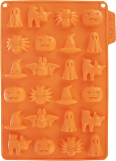 24 halloweenských tvarů v jedné formě