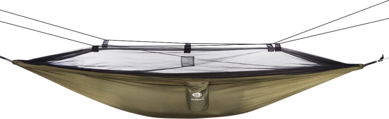 Lehká, skladná a připravená na cesty