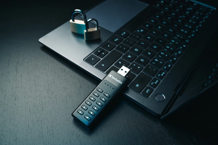 Ochrana proti uhodnutí kódu a rychlé USB 3.2 Gen 1