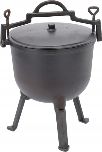 Praktické víko a madlo pro snadnou obsluhu