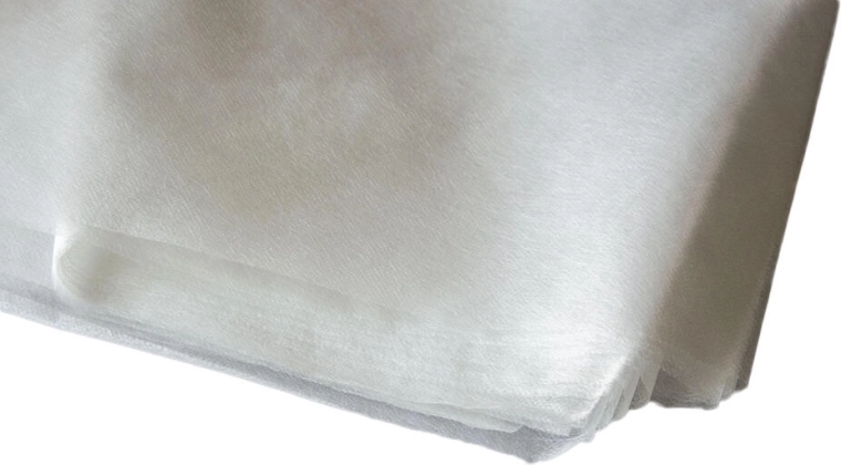Netkaná zahradní textilie bílá 3,2 × 10 m, 17 g/m², UV stabilizovaná