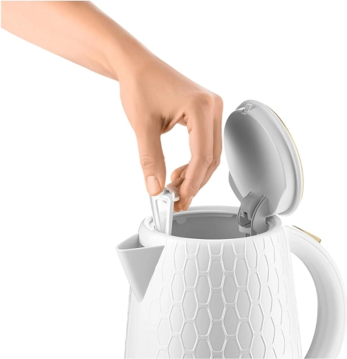 Snadná údržba díky vyjímatelnému filtru