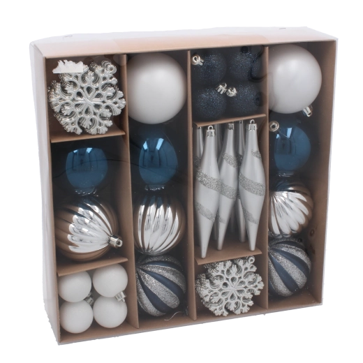 Harmonická paleta námořnické modři a stříbra