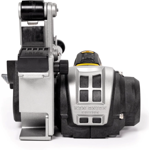 Nastavitelná úhlová vodítka 15°–30° s koženou podšívkou