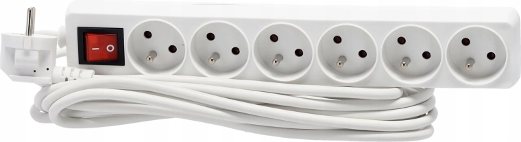 Dlouhý 5m měděný kabel