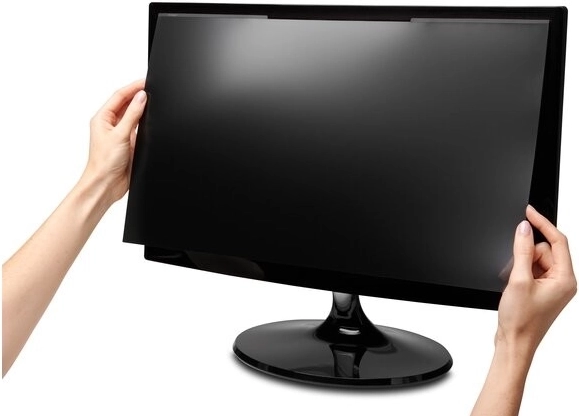 Soukromí z boku, plná čitelnost zepředu
