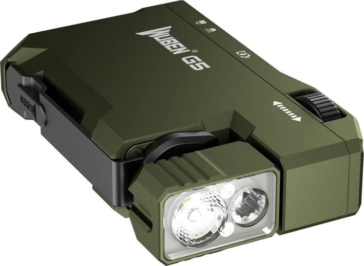 Otočná hlava o 180° a více možností uchycení