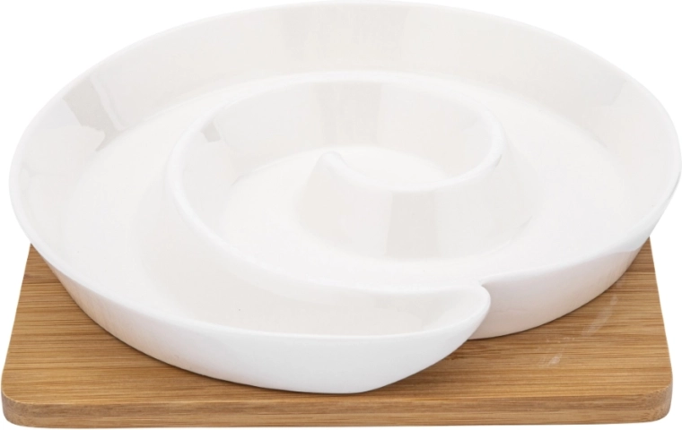 Elegantní porcelán v krémové barvě