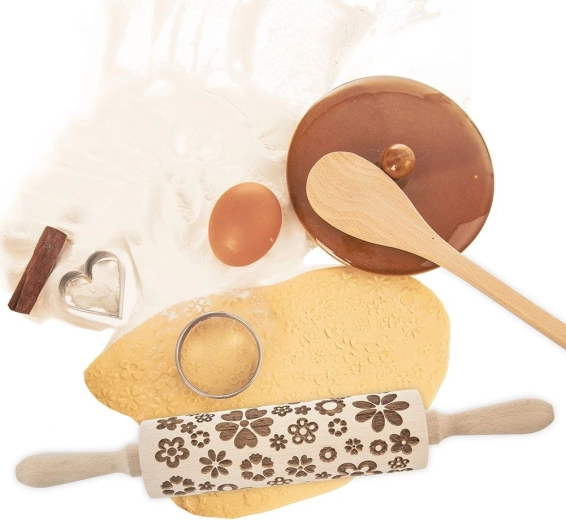 Jemný květinový reliéf pro efektní pečení