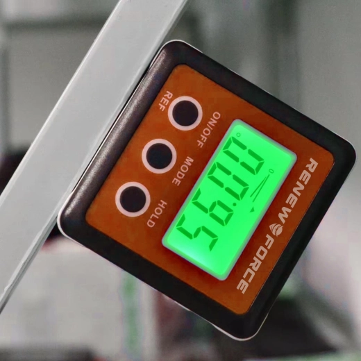 Magnetická základna pro stabilní práci na kovu