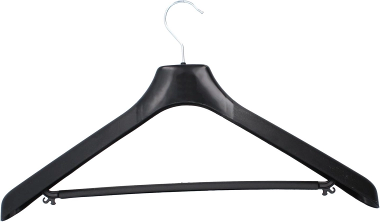 Široká ramena pro dokonalý tvar saka