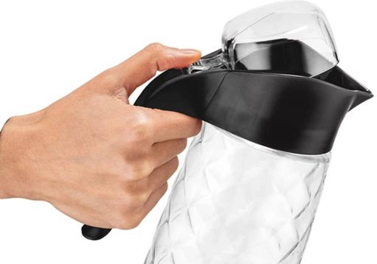 Skleněný džbán s víčkem Qlux 1,6 l