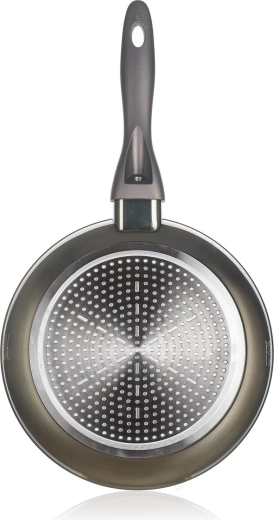 Plně indukční dno pro rychlé a úsporné vaření