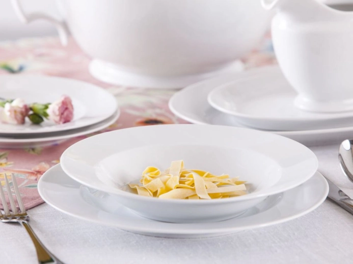 Oslňující bělost a lesk porcelánu