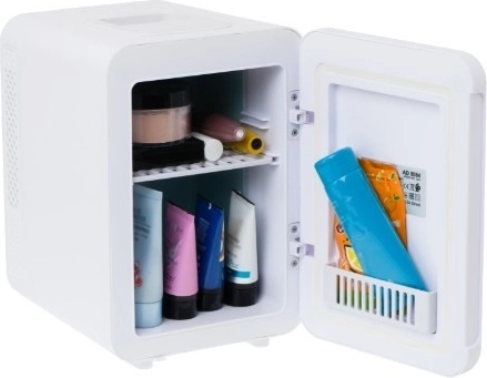 Promyšlený vnitřní prostor 4 l