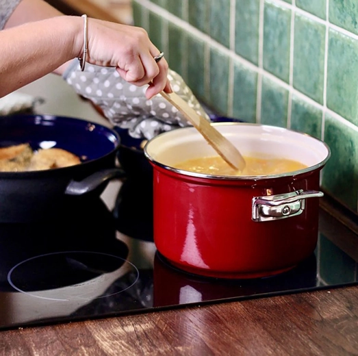 Všestranné použití na všech typech sporáků