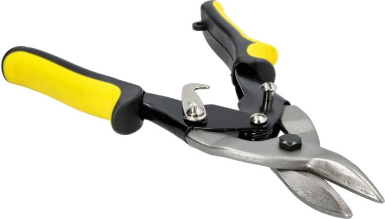 Převodový mechanismus pro snadnější střih