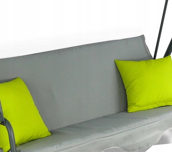 Pohodlí pro 2–3 osoby s měkkým polstrováním