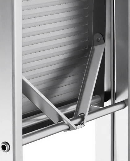 Pevná skládací konstrukce