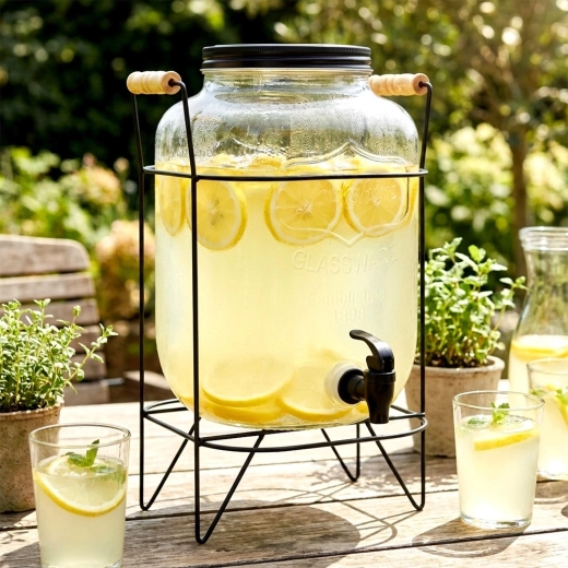 Velkorysý objem 8 litrů na každou oslavu