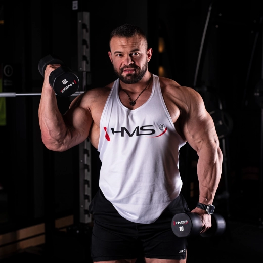 Kompaktní rozměry a vyvážení pro lepší kontrolu