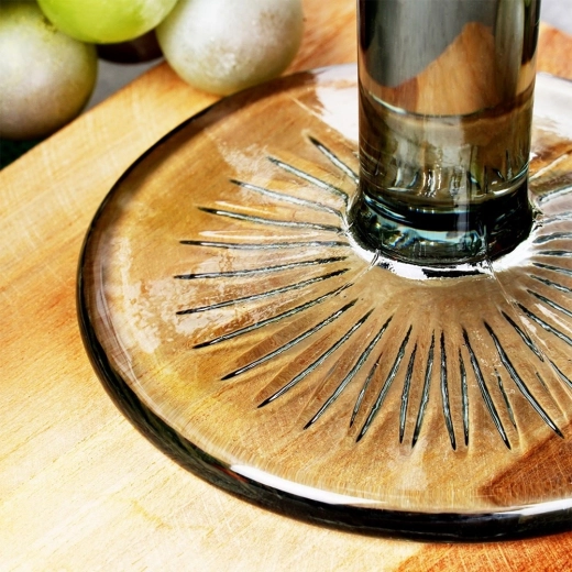 Stabilní základna a pohodlné držení