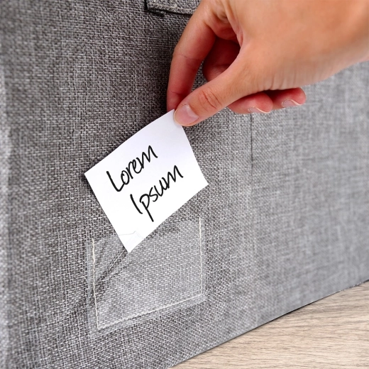 Průhledná okénka a štítek pro přehledné třídění