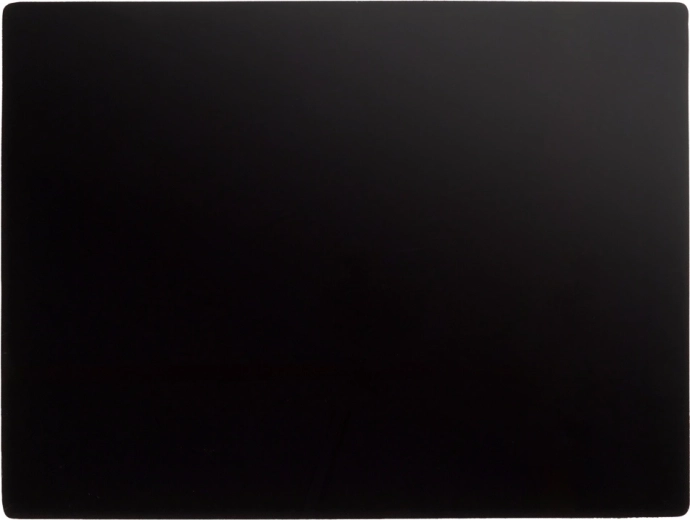 Stabilní krájení díky protiskluzovým nožkám