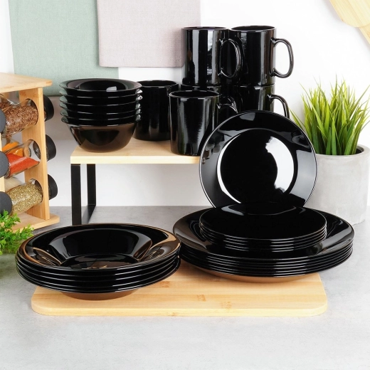 Snadná údržba a stohovatelné uložení