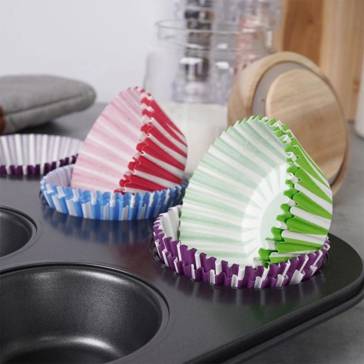 72 barevných košíčků v balení