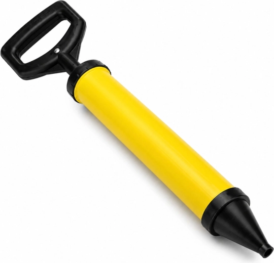 Ergonomická rukojeť a utěsněný píst pro rovnoměrné vytlačování