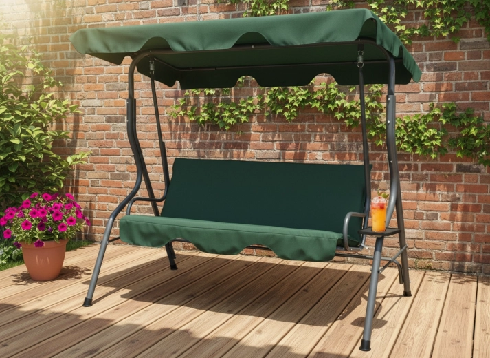 Praktické poličky s držáky na nápoje