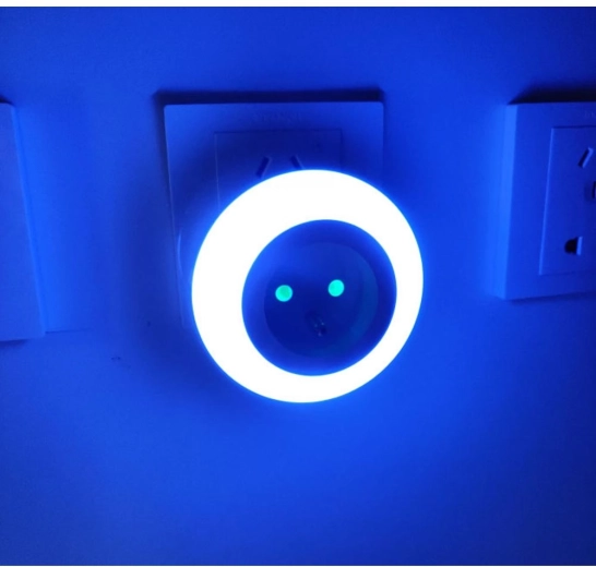 Automatické svícení ve tmě