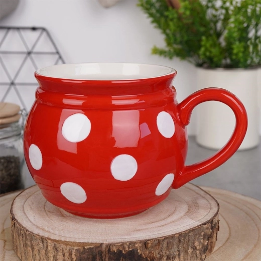 Pohodlné držení díky tvaru a velkému uchu