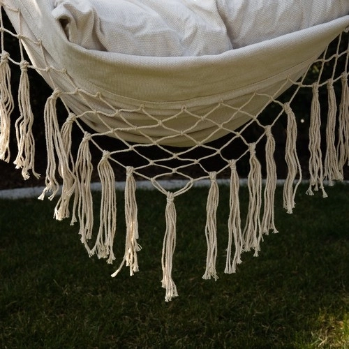 Boho styl s dekorativními třásněmi