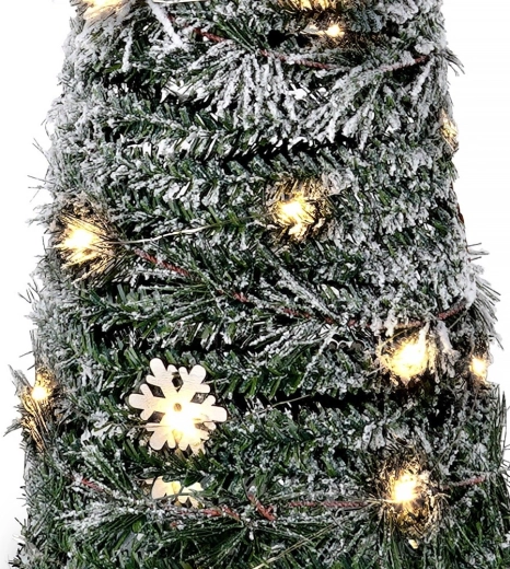 Teplé světlo 40 LED s funkcí časovače