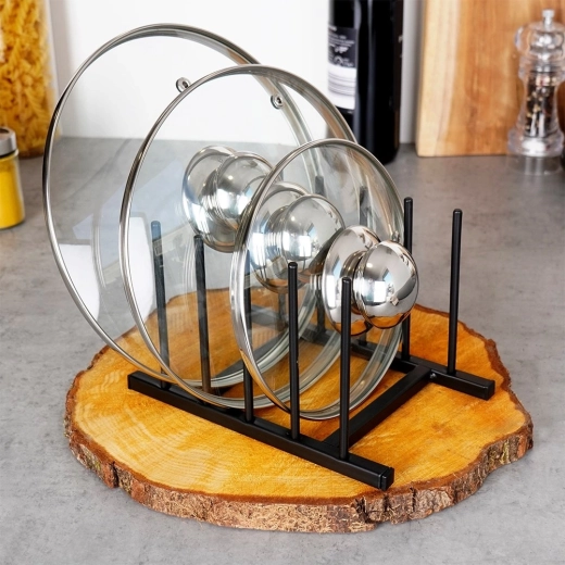 Pořádek a přehled na kuchyňské lince i ve skříňce