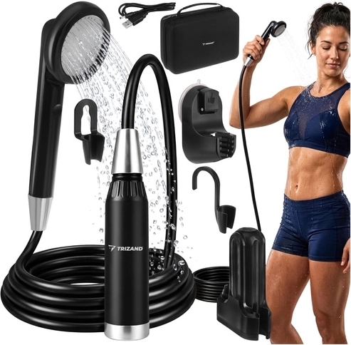 Silný a stálý proud vody