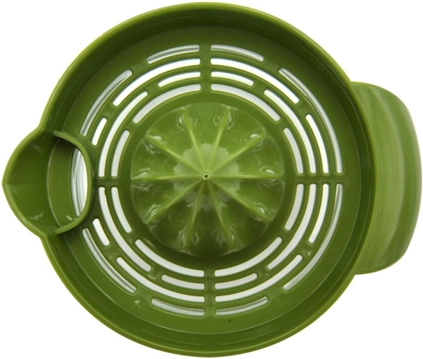 Praktická výlevka a boční úchyt