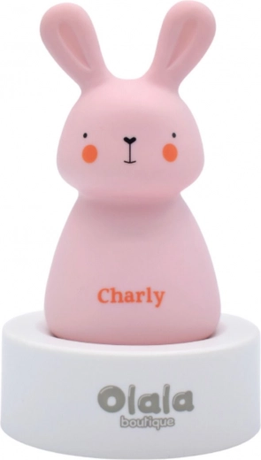 Indukční nabíjení a 12 hodin výdrže