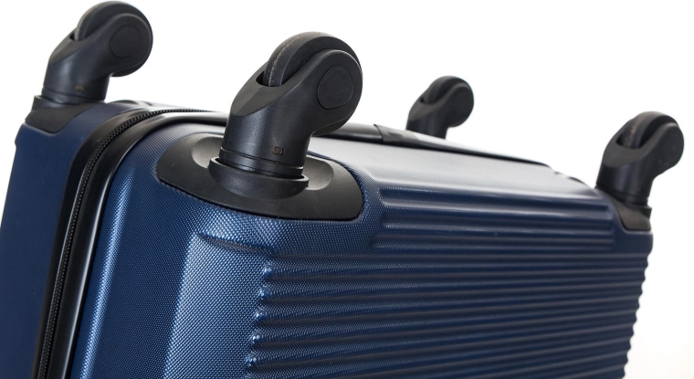 Snadná manipulace díky 4 kolečkům 360°