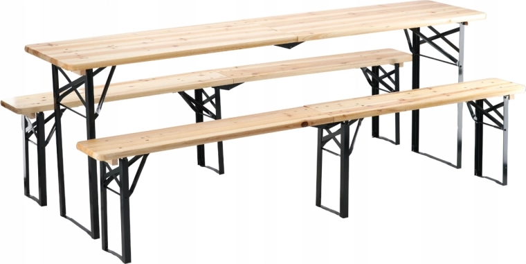 Přírodní jedlové dřevo s lakovaným povrchem