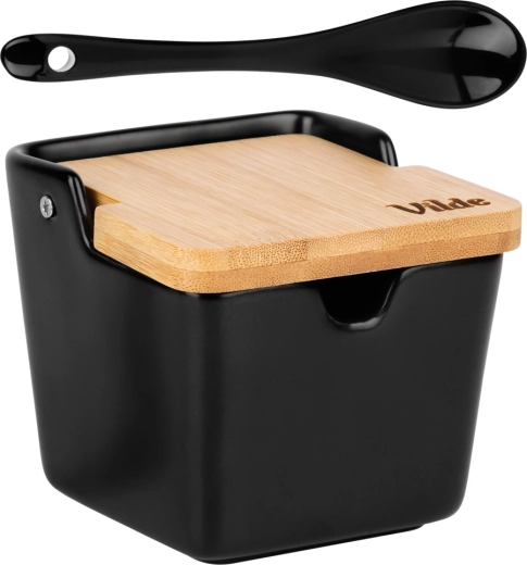 Lžička v sadě a integrovaný výřez